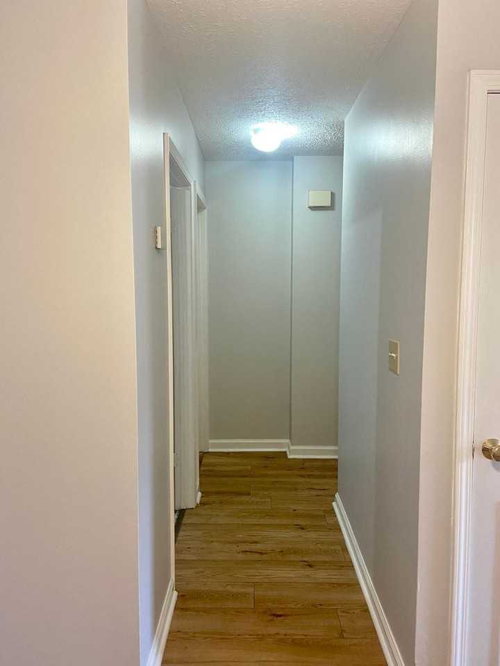 2422 Johnson Dr - Photo 3 of 17