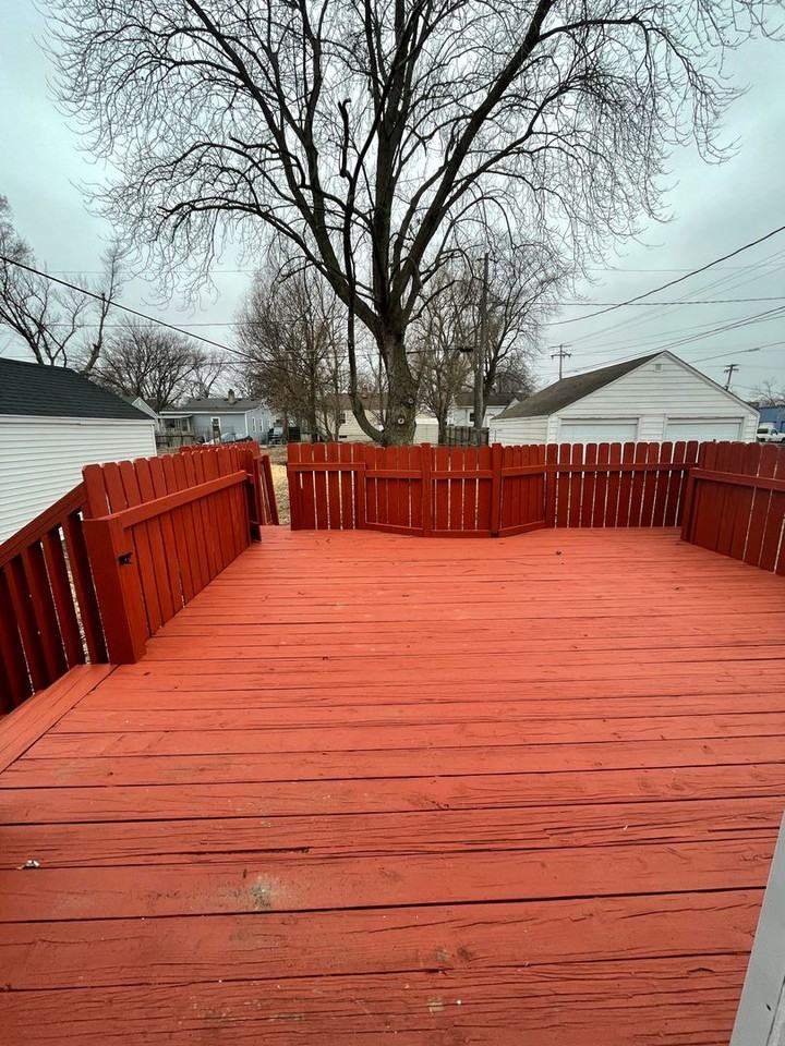 4140 1st St - Photo 6 of 10