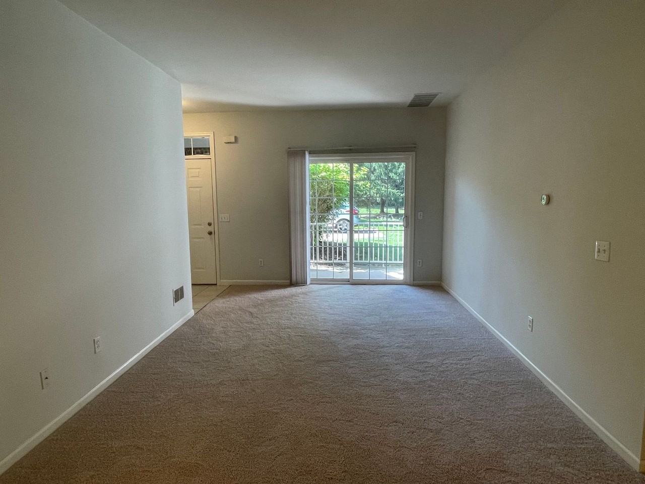 54344 E Annsbury Cir - Photo 3 of 19