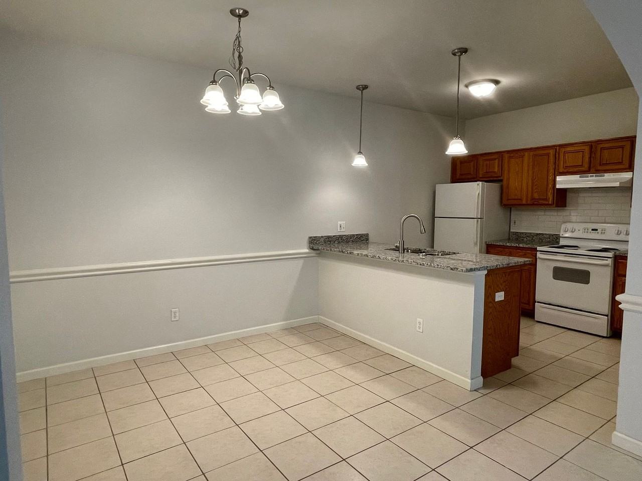 54344 E Annsbury Cir - Photo 4 of 19
