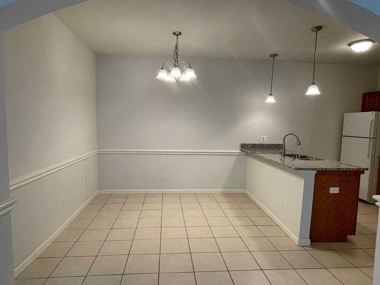 54344 E Annsbury Cir - Photo 5 of 19