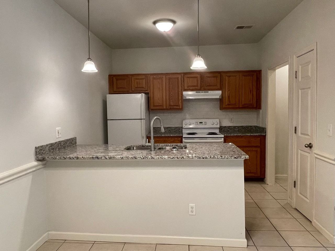 54344 E Annsbury Cir - Photo 6 of 19