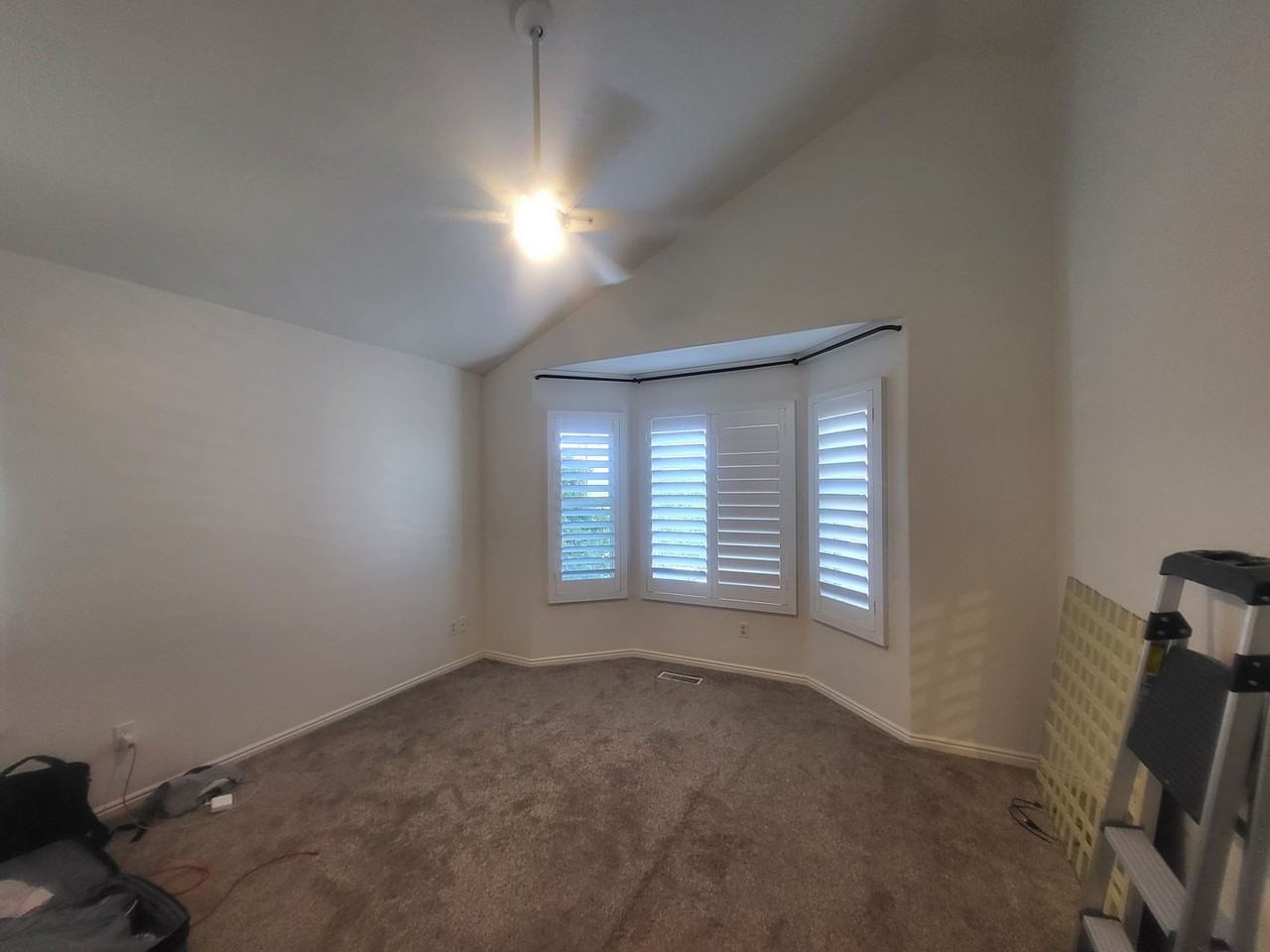 2046 California Ave #19 - Photo 5 of 6