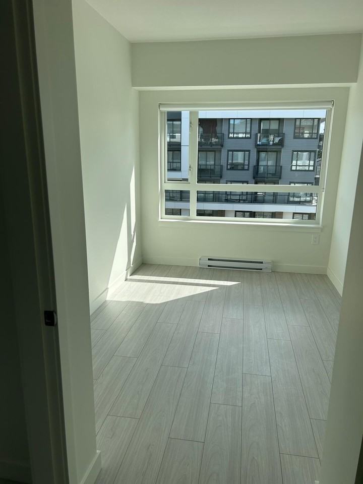 10777 138 Street - Photo 4