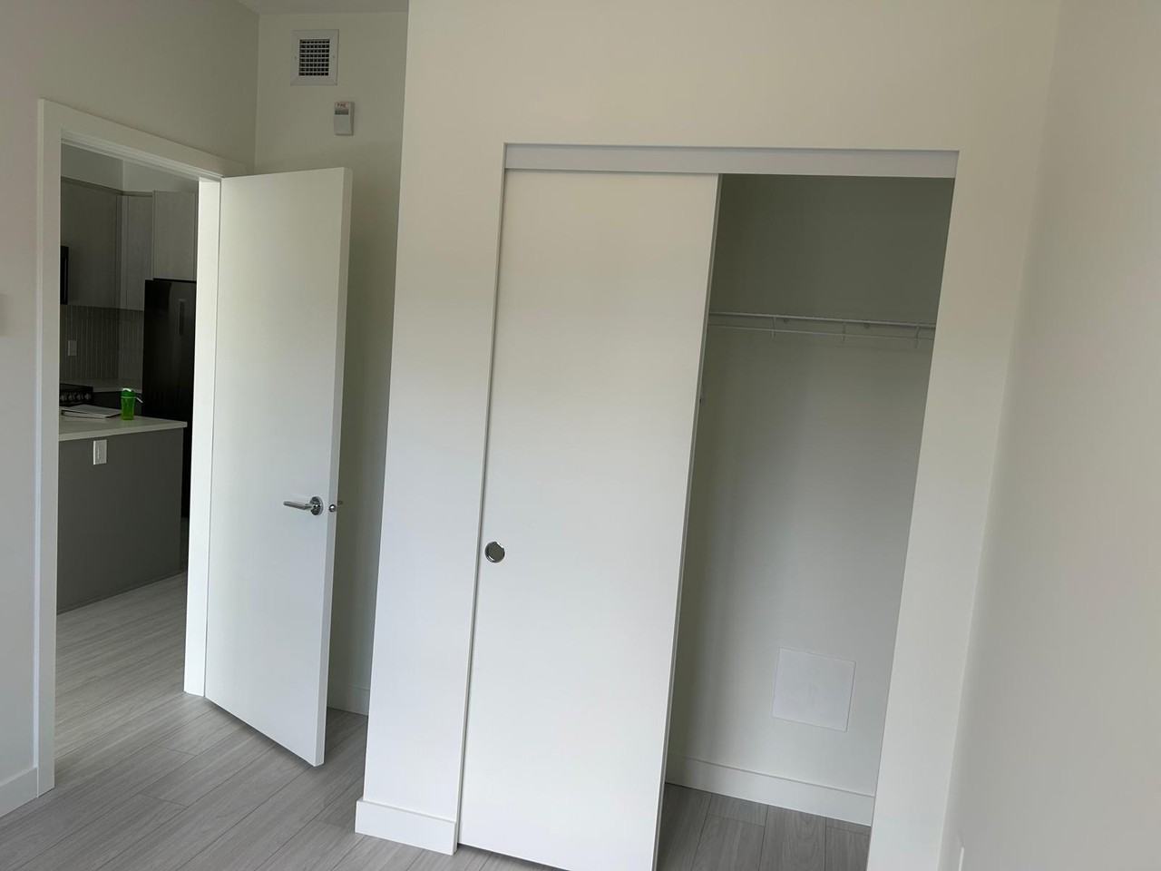 10777 138 Street - Photo 5