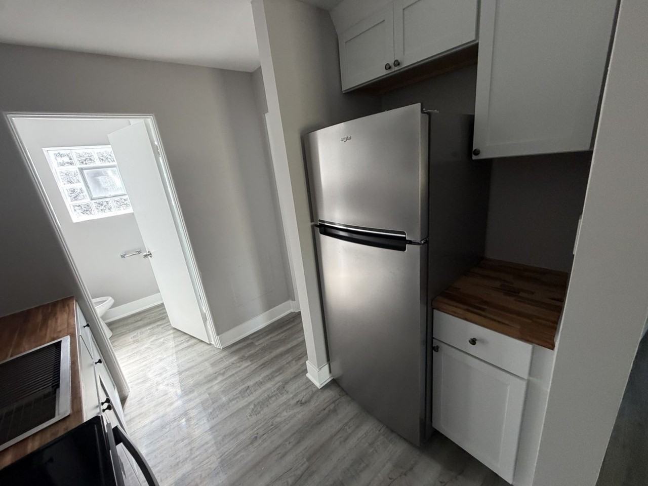 6901 N Ridge Blvd #3C - Photo 5 of 18