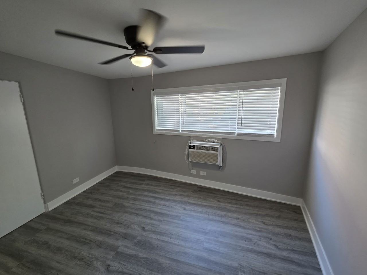 6901 N Ridge Blvd #3C - Photo 7 of 18