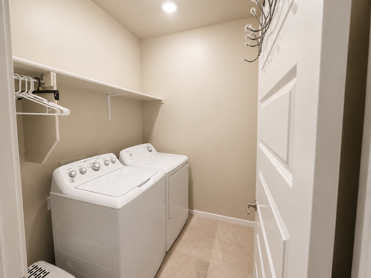 6329 Rosemary Rd - Photo 6 of 10