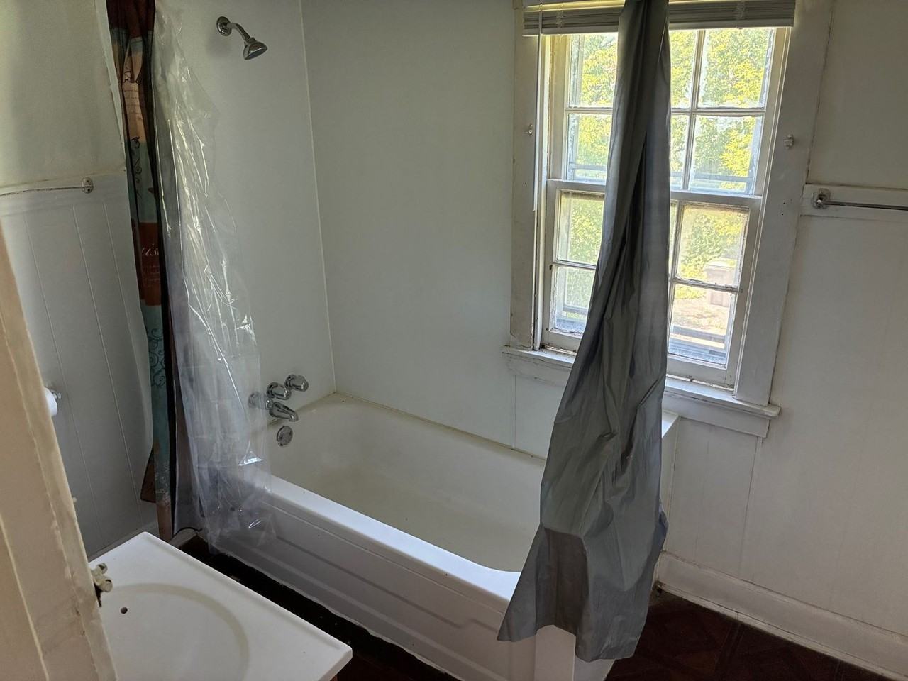 4401 N 25th St - Photo 7 of 14