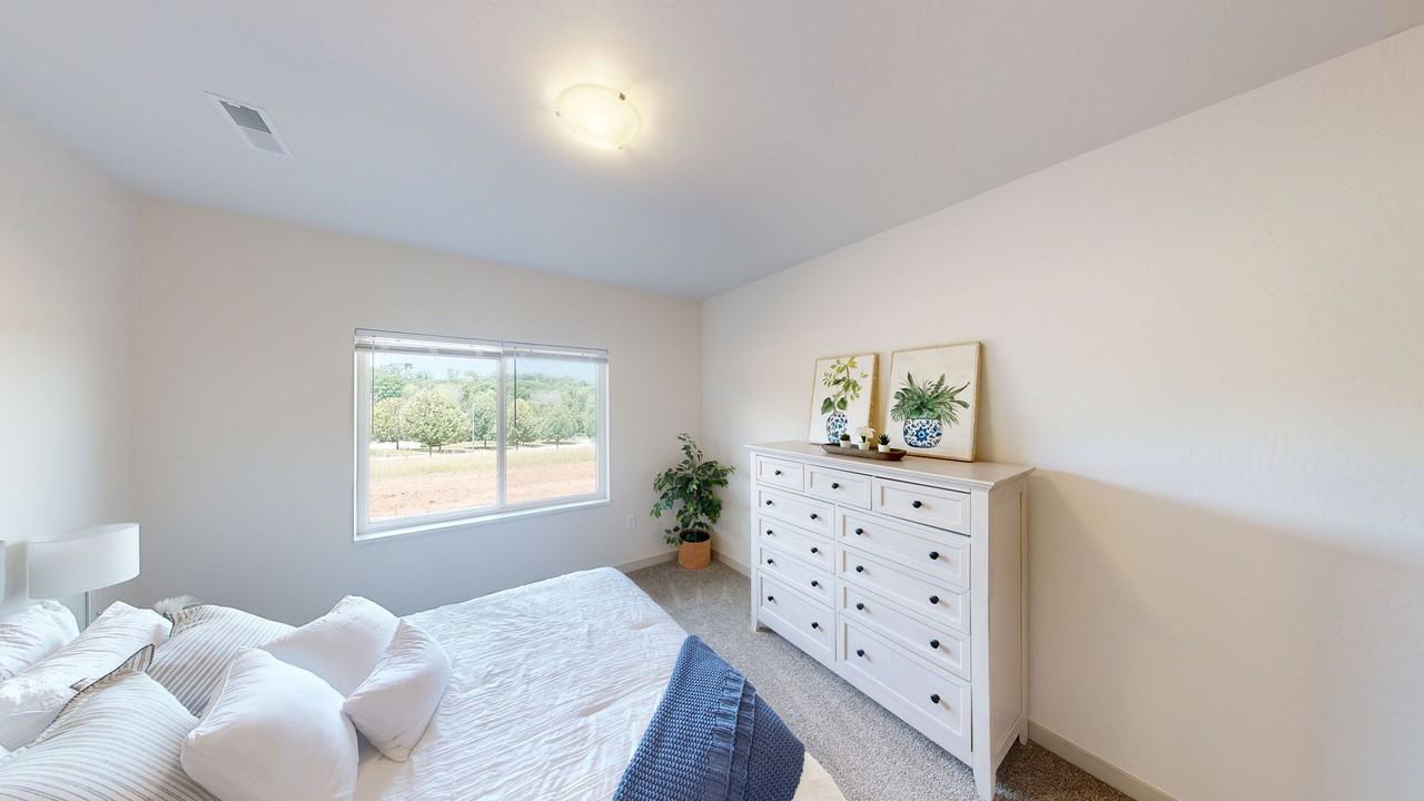 Alta Apartments - Photo 7 of 11