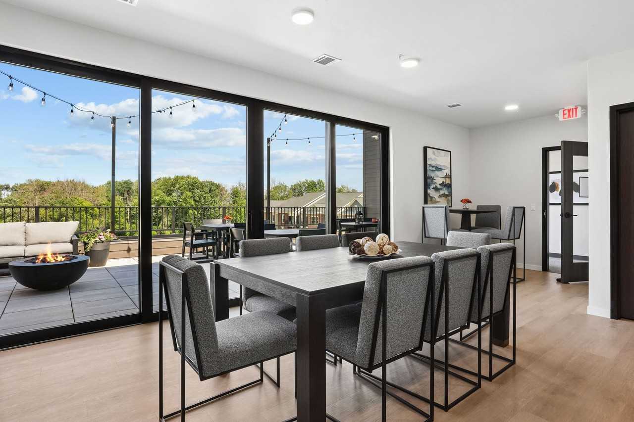Larsen Orchard Terrace - Photo 4 of 50