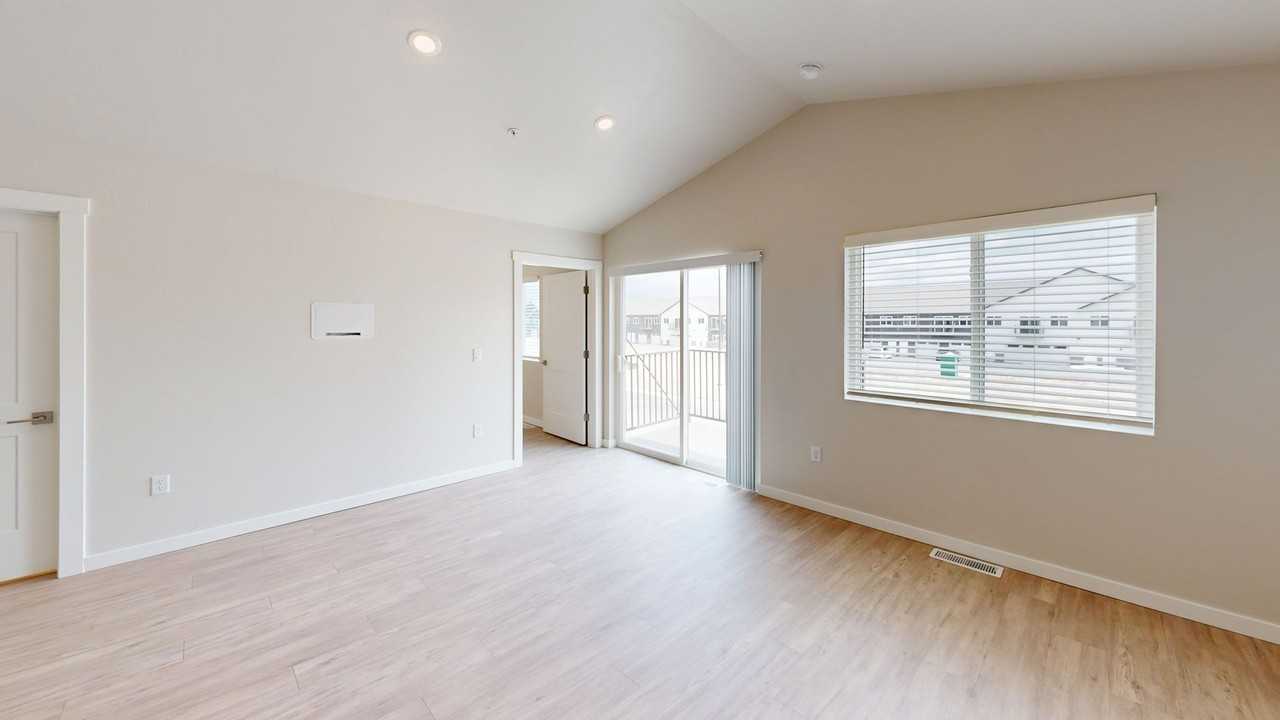 1580 Main Townhomes and Apartments - Photo 5 of 50