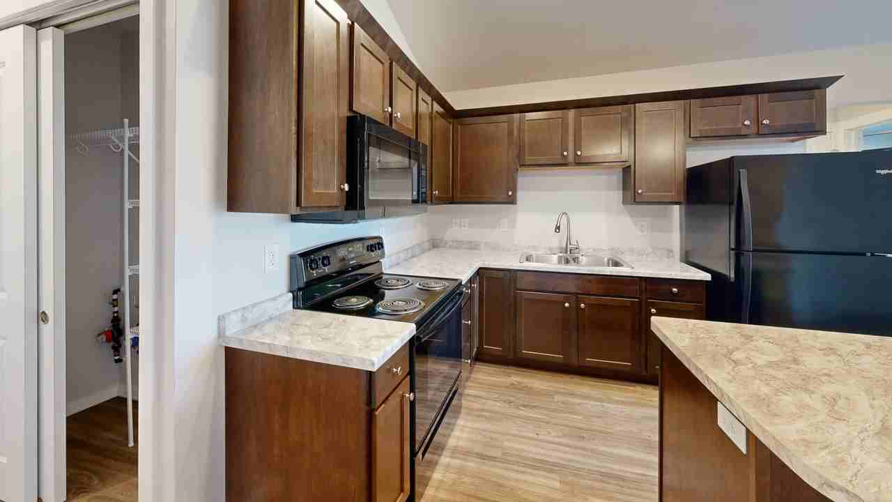 Quarry View Apartments - Photo 4 of 28