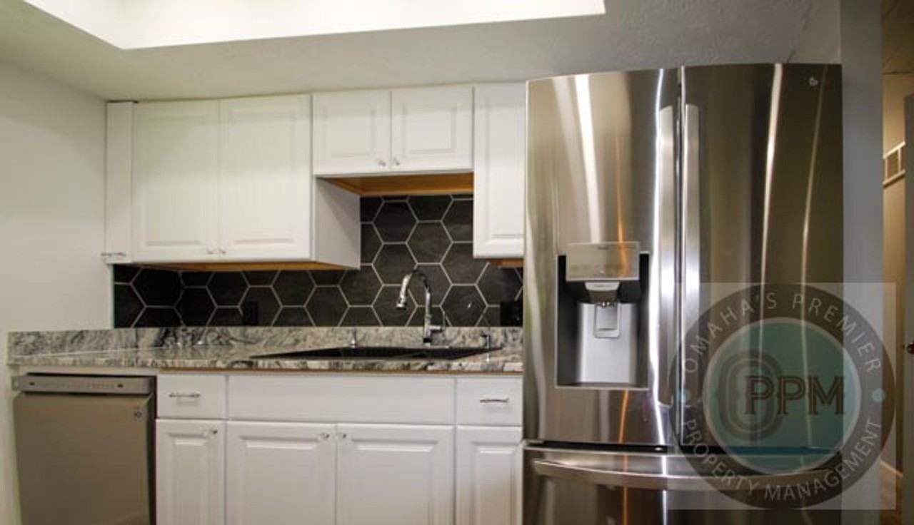 6204 S 140th Ave - Photo 7 of 26