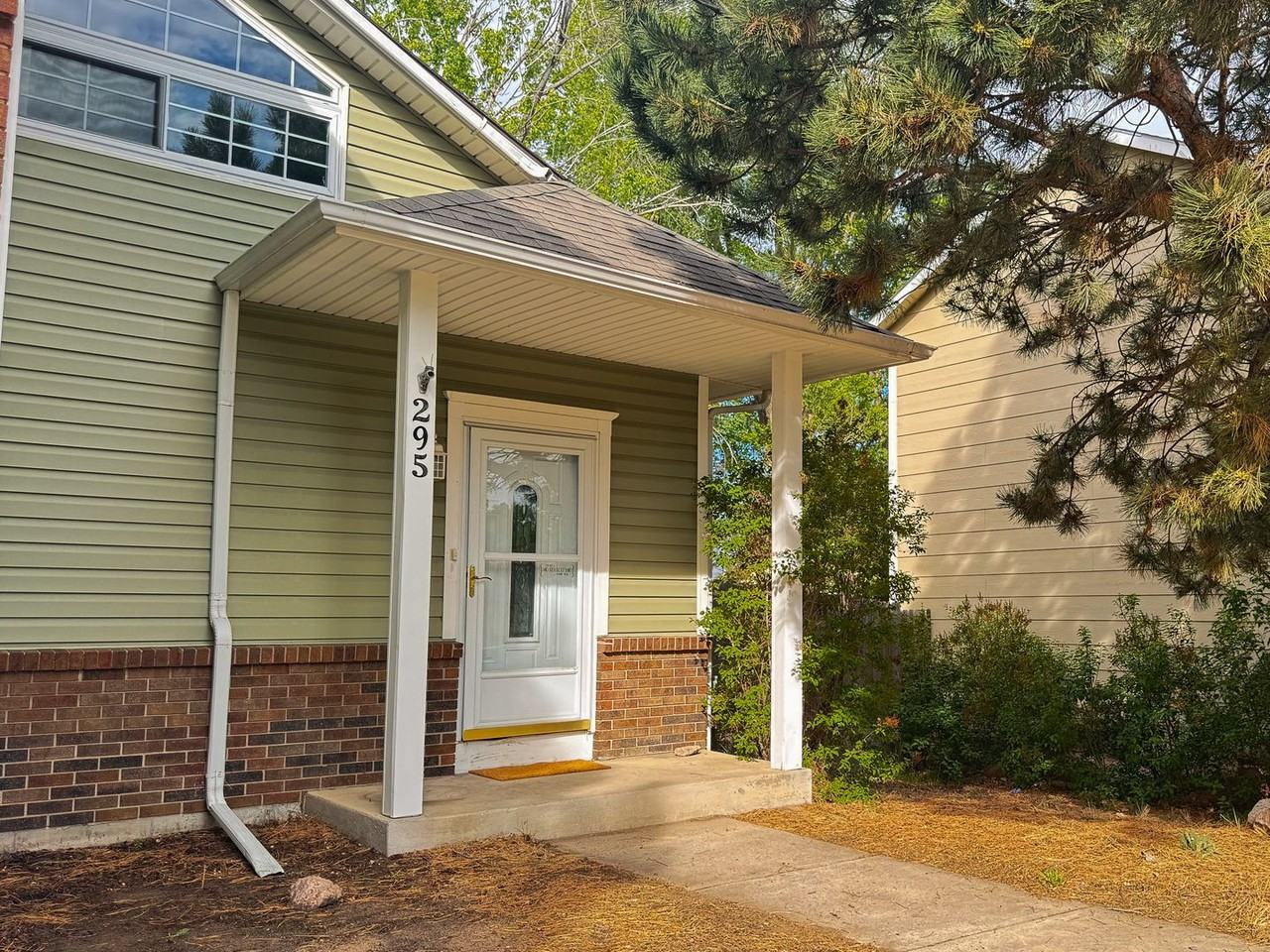 295 Pucket Cir - Photo 2 of 30
