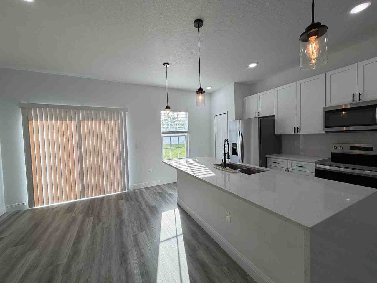 16950 Sw 42nd Avenue Rd - Photo 7 of 34