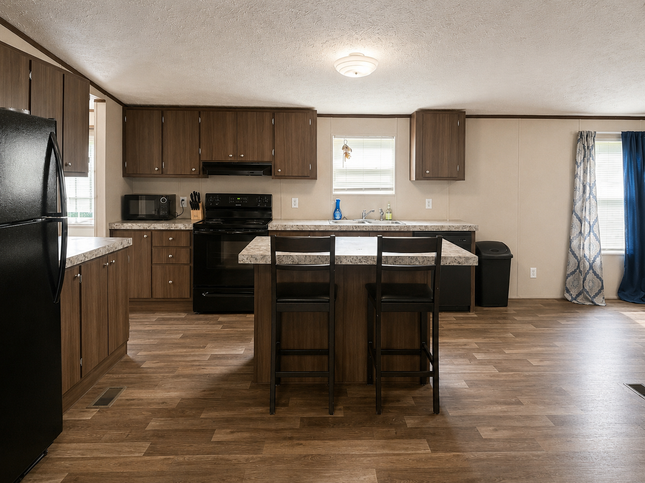 1817 S County Line Rd - Photo 4 of 12