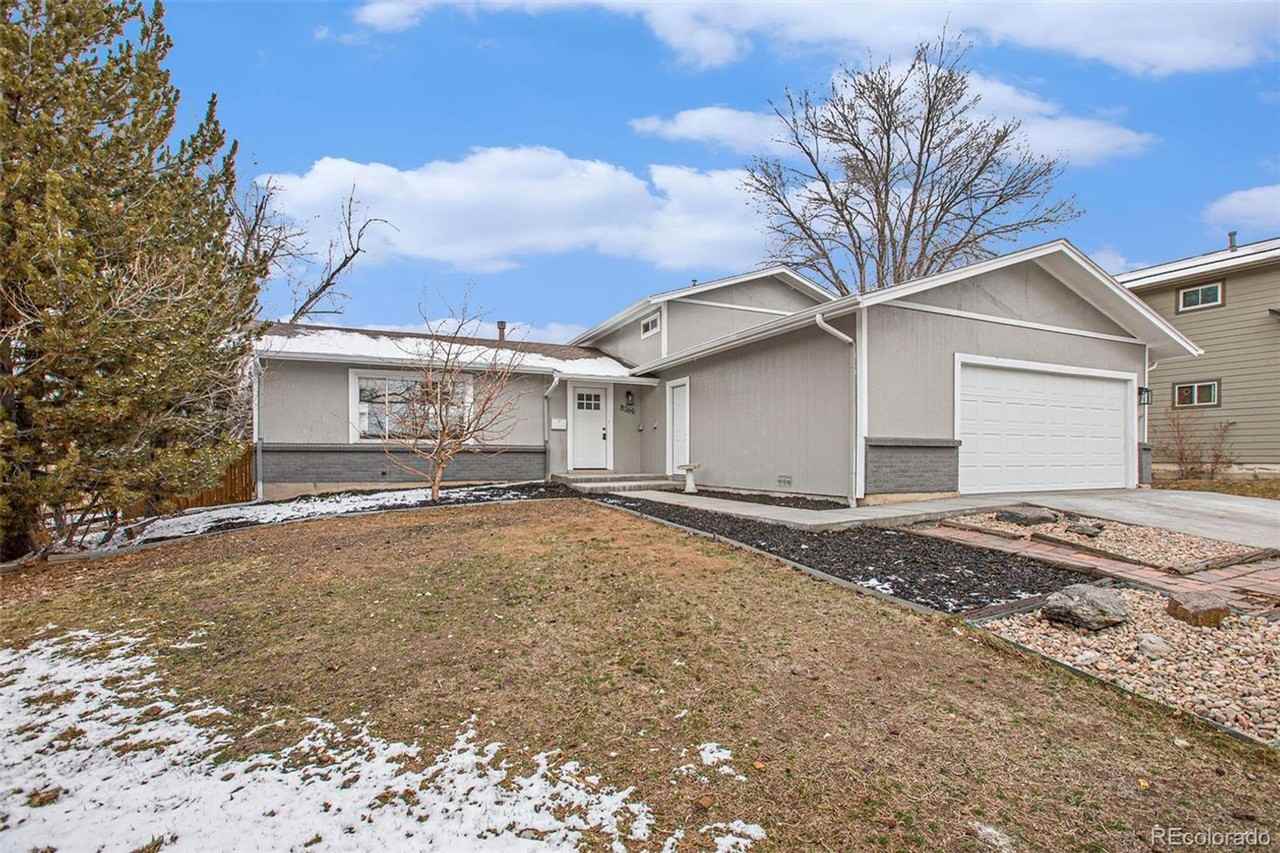 8369 E Briarwood Ave - Photo 2 of 31