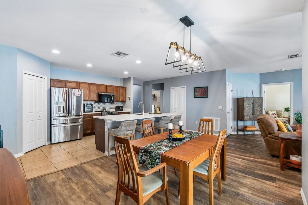 107 Park Hurst Ln - Photo 6 of 36