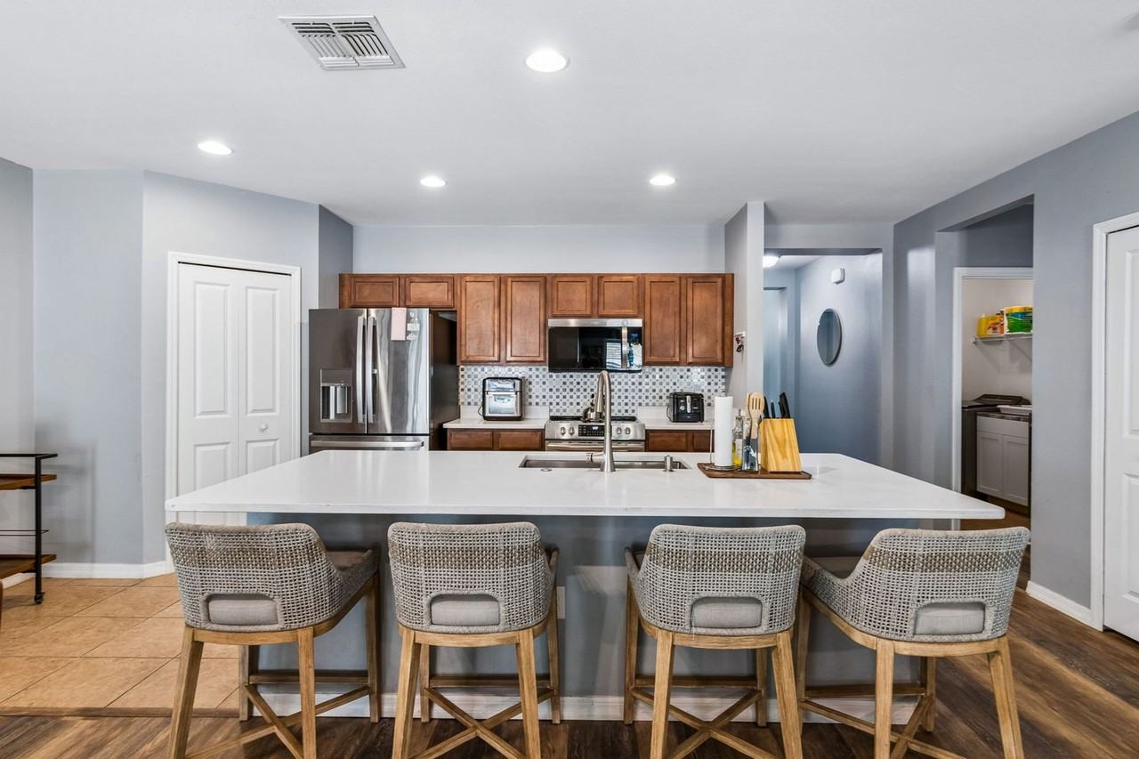 107 Park Hurst Ln - Photo 7 of 36