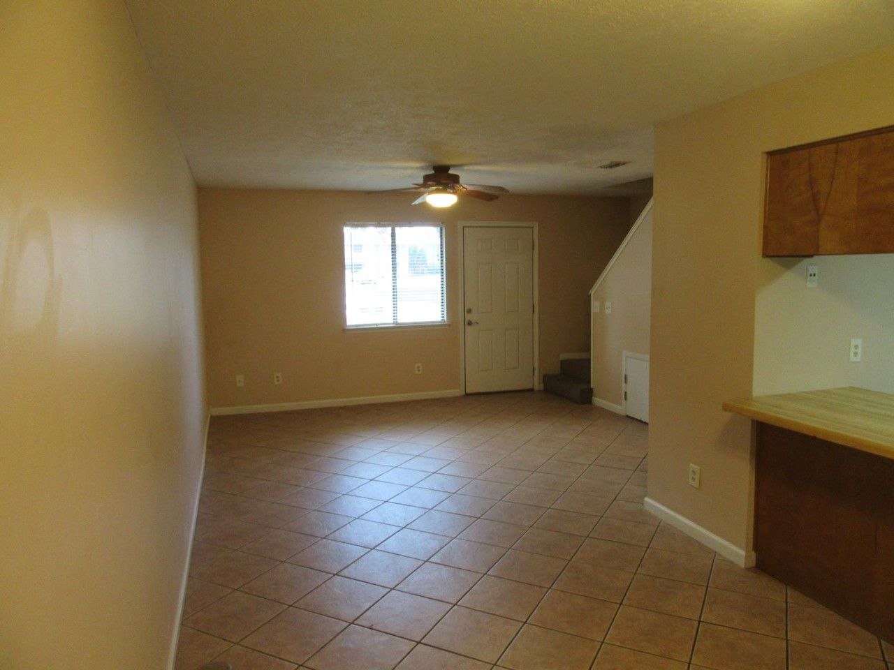 804 West St - Photo 5 of 20