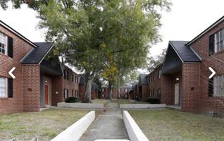 featured image of 2125 Hyde Park Rd