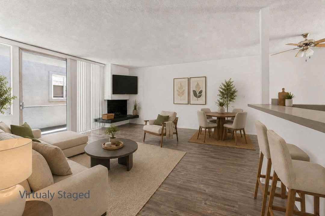 11946 Montana Ave - Photo 3 of 50