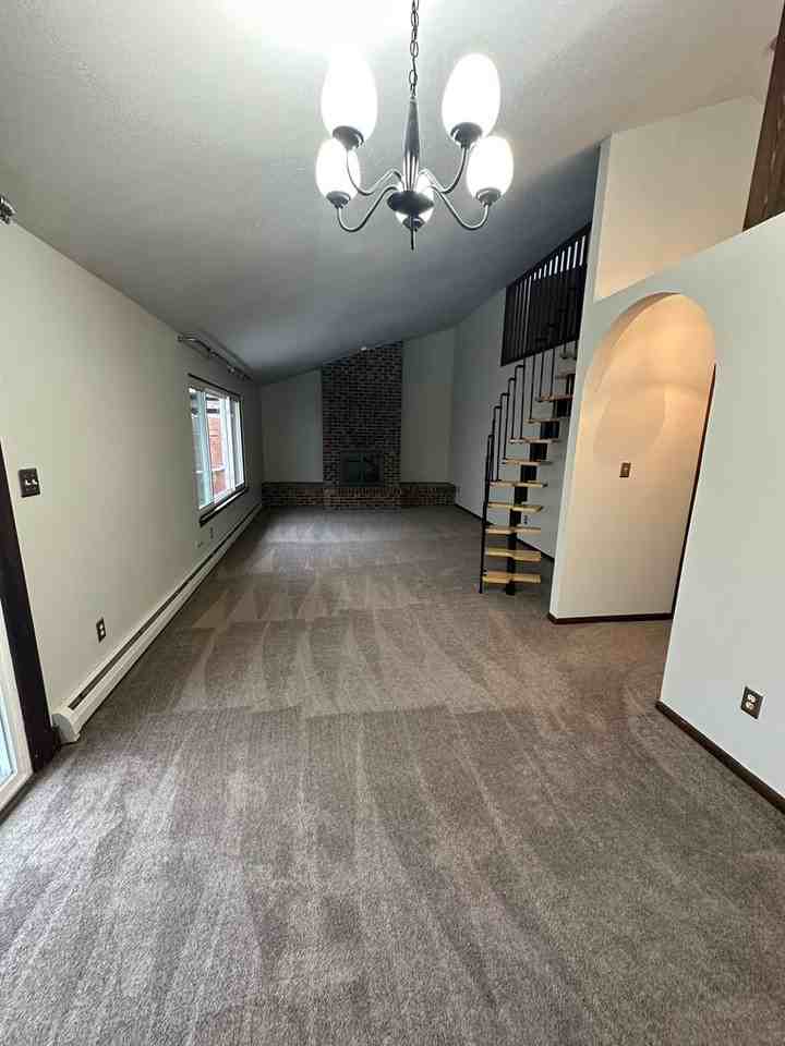 4930 E 13th St - Photo 3 of 12