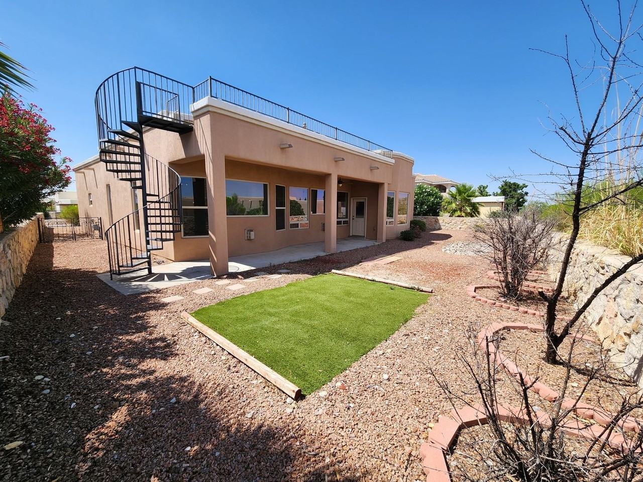 4189 Capistrano Ave - Photo 2 of 44