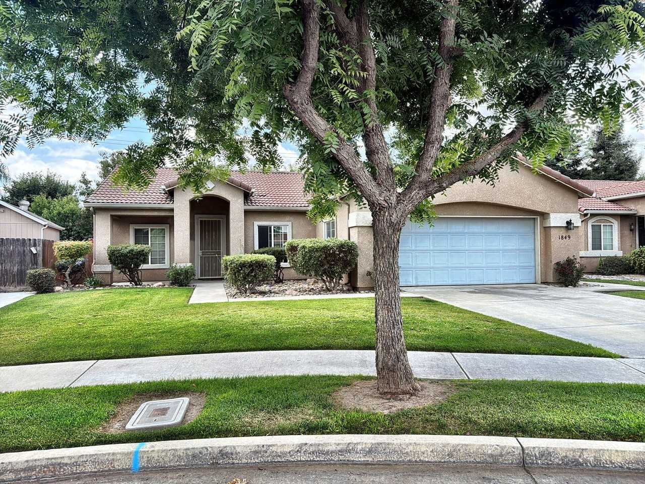 1849 Malvasia Ave - Photo 3 of 22
