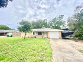 409 Main St - Photo 1 of 1