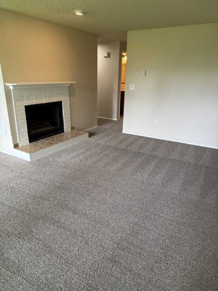 7629 E D St - Photo 5 of 11