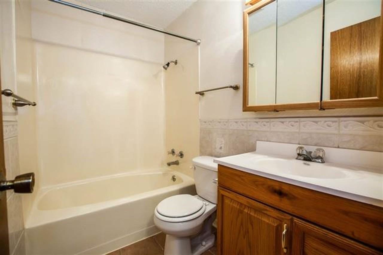 709 Dondee Dr #11 - Photo 6 of 7