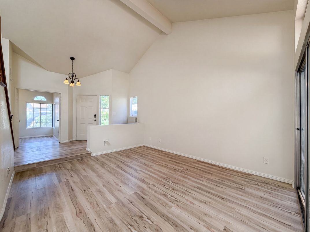 927 South Magnolia Lane - Photo 7 of 13