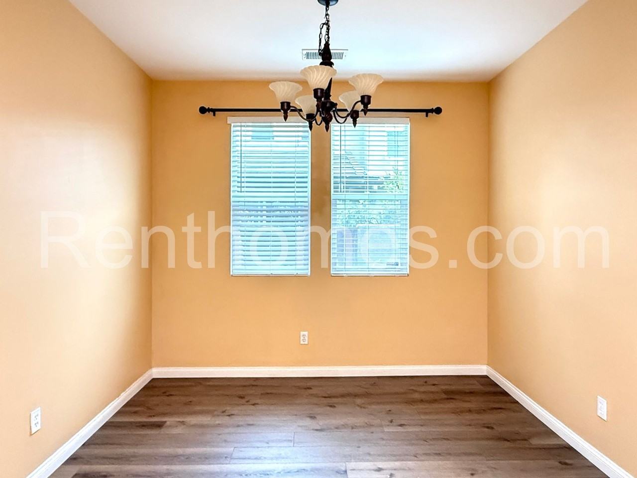 1539 Quiet Trail Dr - Photo 5 of 35