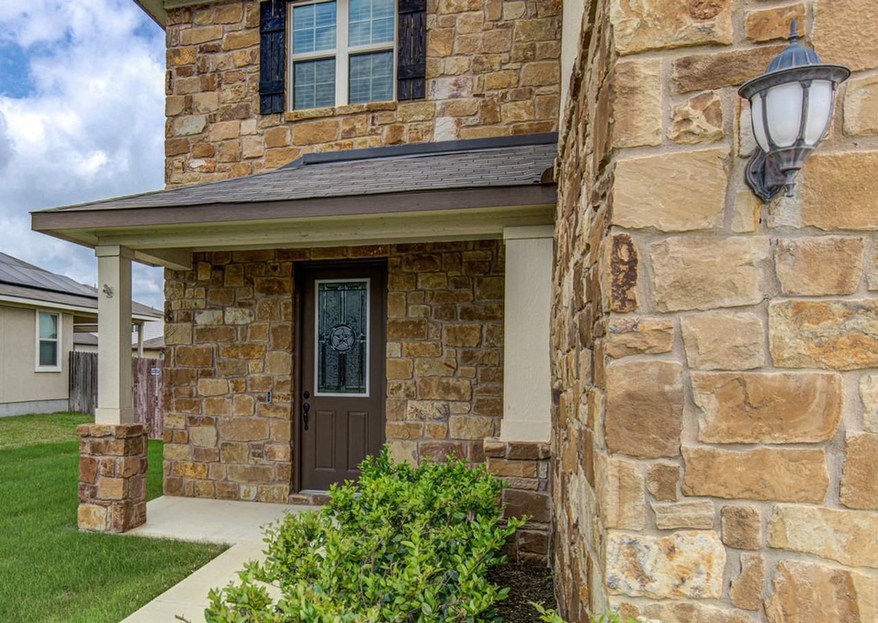 17324 Brittle Ln - Photo 3 of 27
