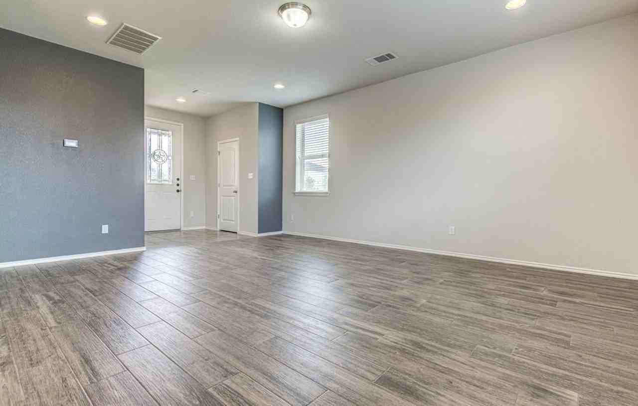 17324 Brittle Ln - Photo 6 of 27