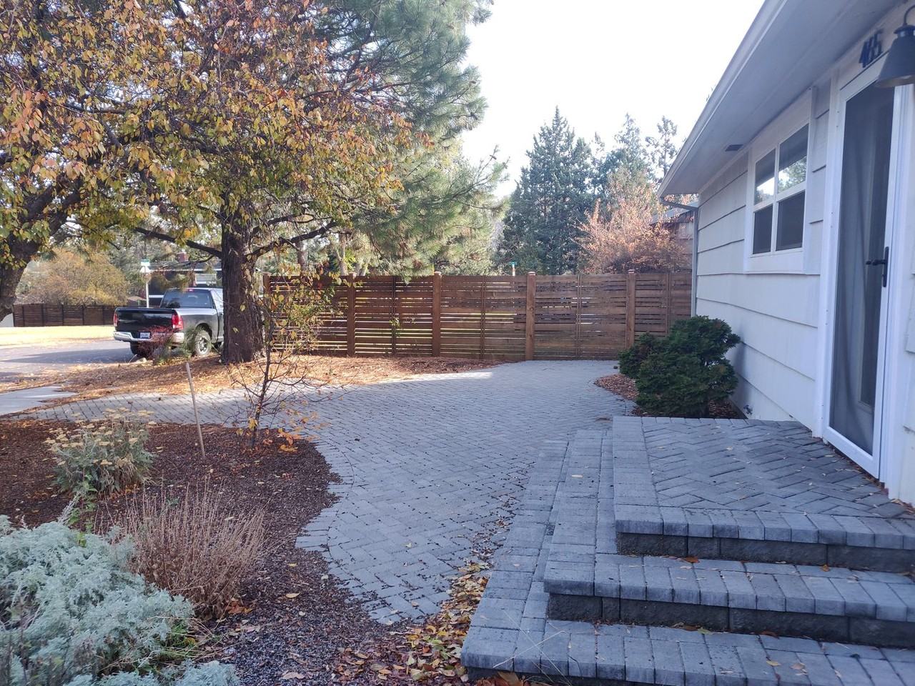 465 Ne Irving Ave #A - Photo 4 of 26