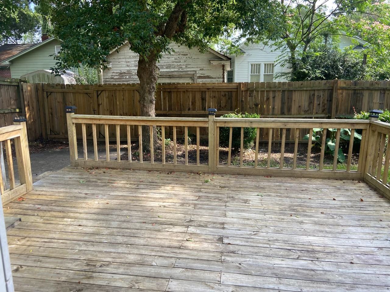807 E 35th St - Photo 5 of 16