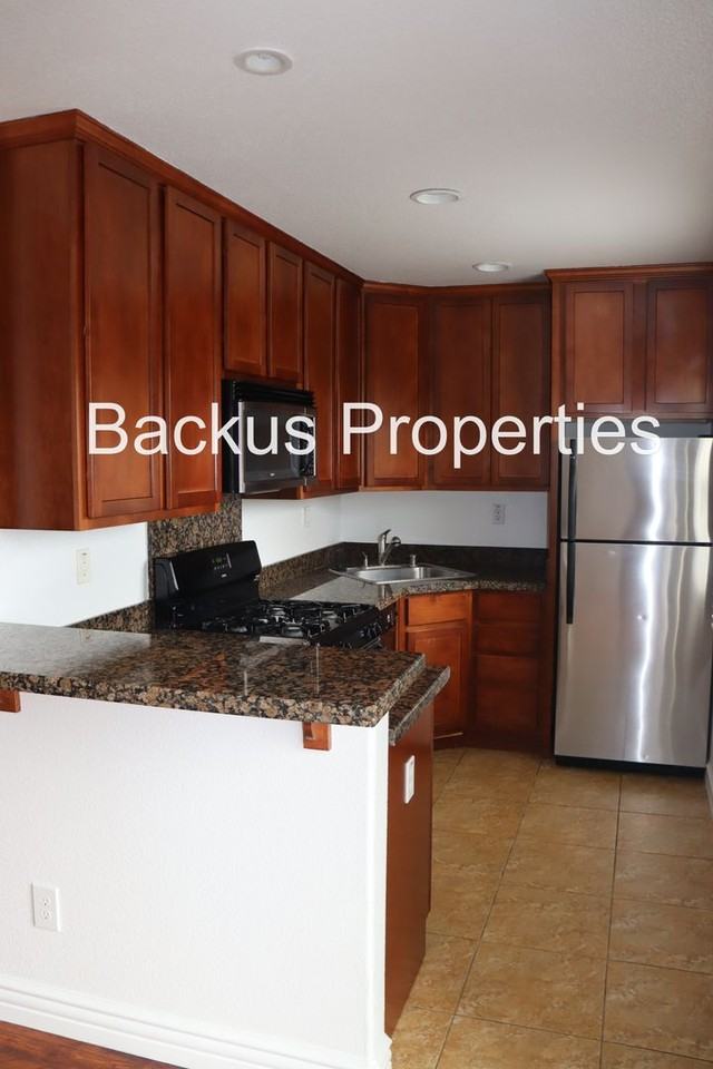 116 Mar Vista Dr #142 - Photo 6 of 10