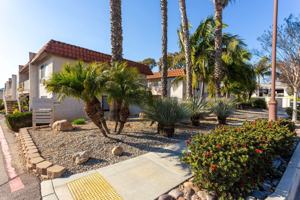 featured image of 12500 12500 - 12506 Oak Knoll Rd.
