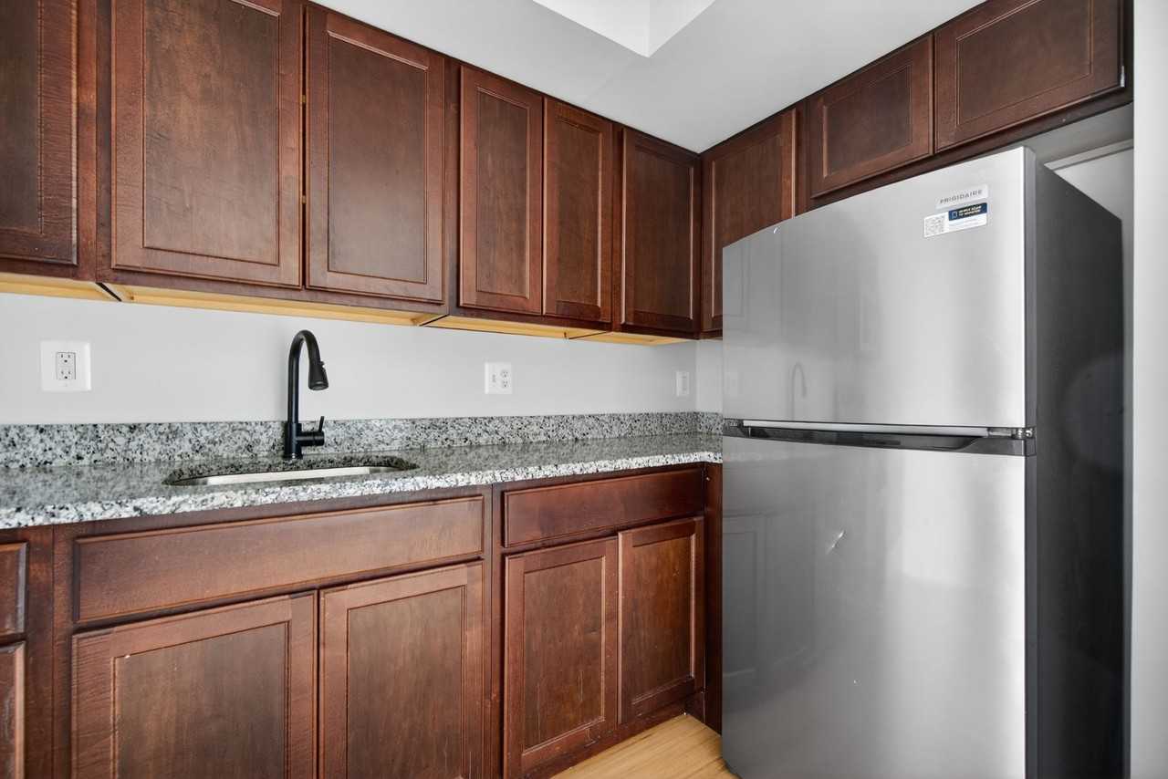 851 Yuma St Se ##Se - Photo 4 of 15