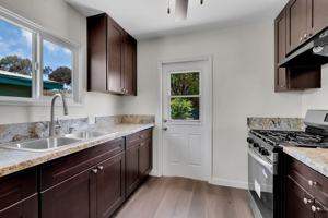 featured image of 4366 Hilltop Dr