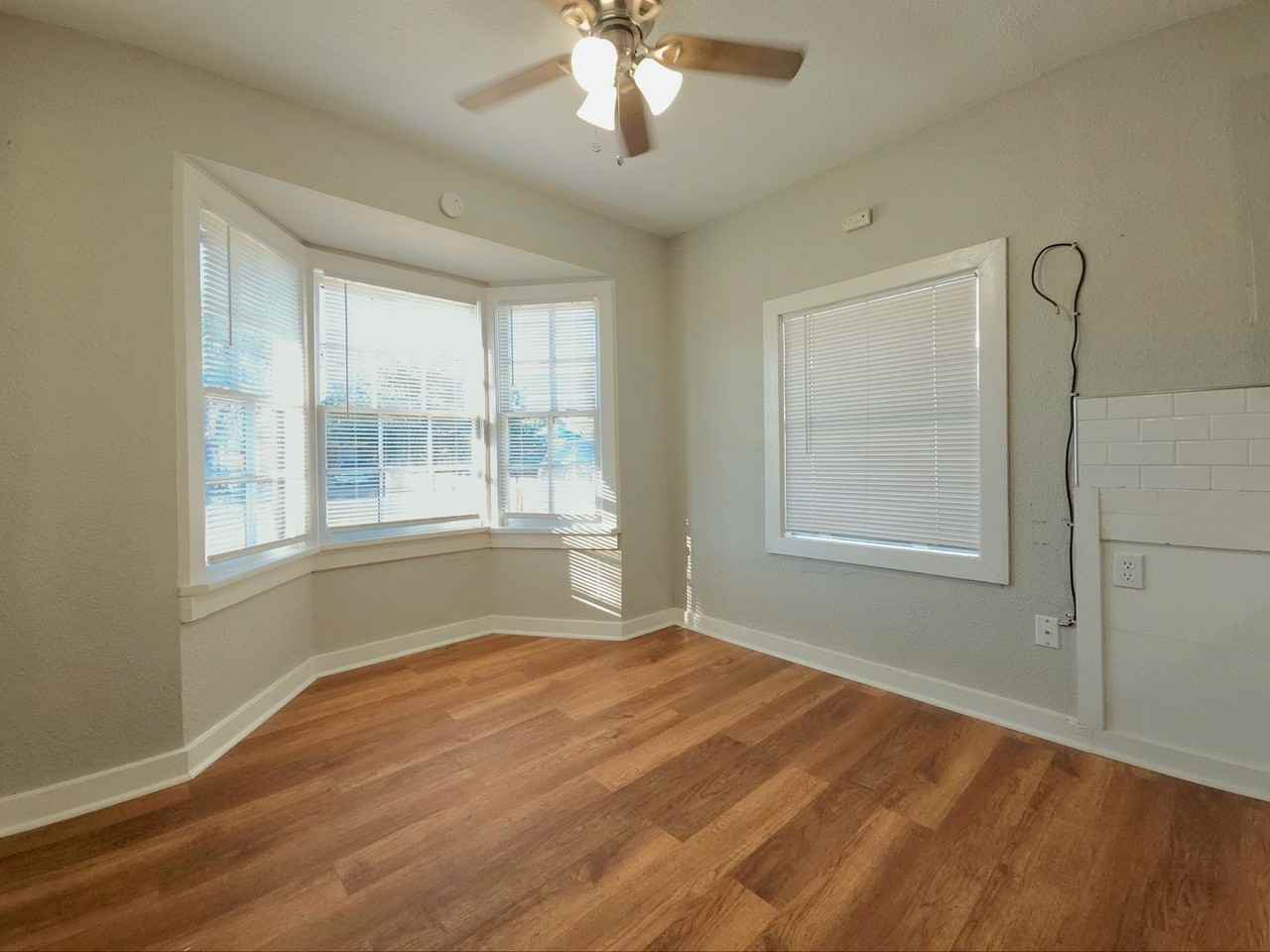 2602 Amherst St - Photo 5 of 17