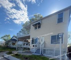 1712 Carolina St - Photo 1 of 1