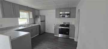 featured image of 1947 E Monroe St