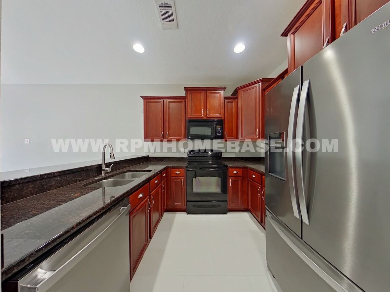 8866 Sanderling Ln - Photo 6 of 23