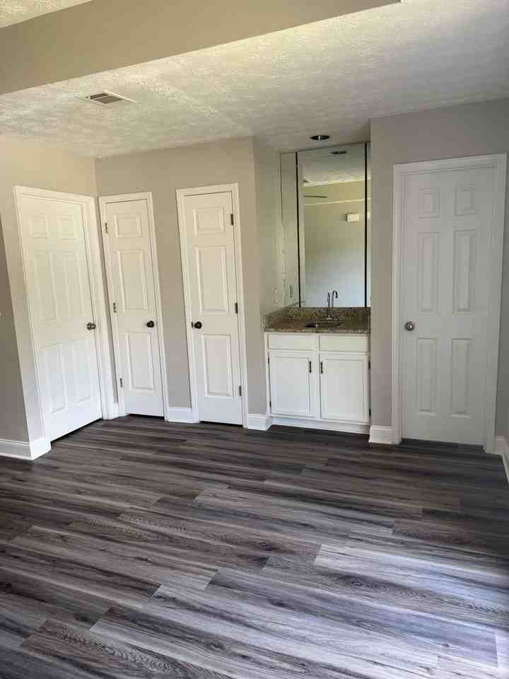 2107 Fairway Ct Se - Photo 4 of 31