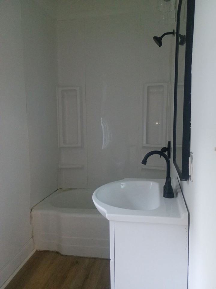 2622 N Charles St - Photo 3 of 3