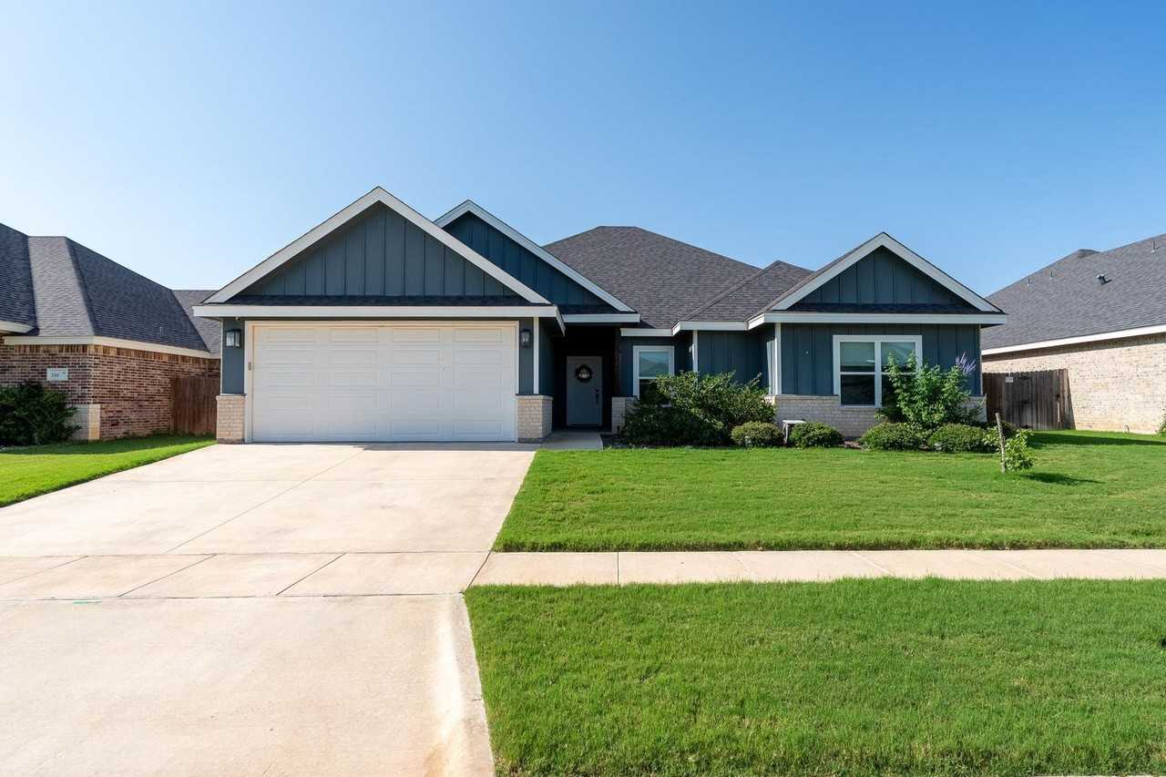 358 Blue Lake Dr - Photo 4 of 50